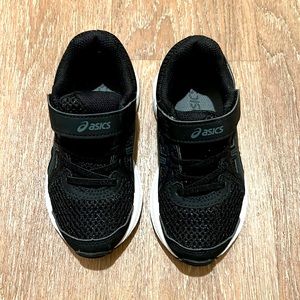 ASICS toddler sneakers size 10